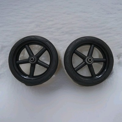 Bugaboo Bee6 All Black Hinterräder mit Achse 