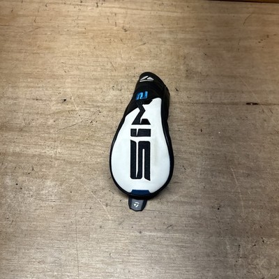 B4 - Taylormade SIM 2 Hybrid Headcover w/ Adjustable Tag