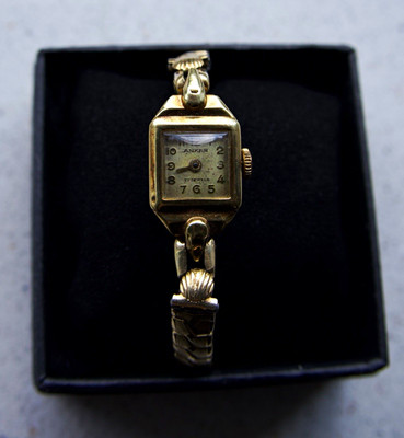 Anker Damen Vintage Armbanduhr Handaufzug 17 Steine 14kt Goldgehäuse Dehnarmband