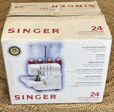EUC! Singer Serger 4 Thread Ultralock 14SH654...