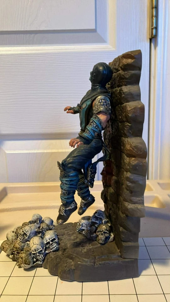 Mortal Kombat 9" Scorpion Sub Zero Book Ends Missing Spear Warner Bros. 2011 Foto 3 de 4
