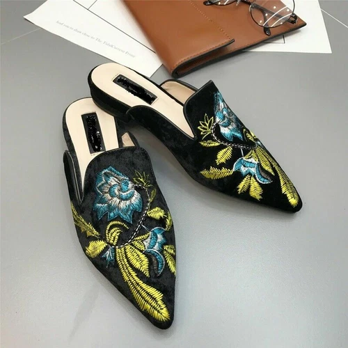 Womens Floral Embroider Flat Heel Pointy Toe Slippers Shoes Chic Mules Slides - Bild 16 von 19