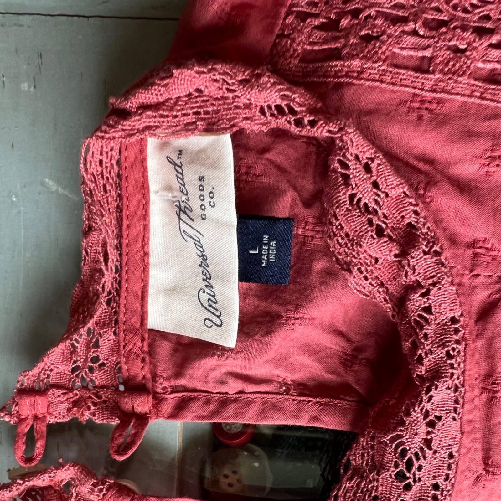 Universal Thread Blouse Size Large Puff Sleeve Ey… - image 4