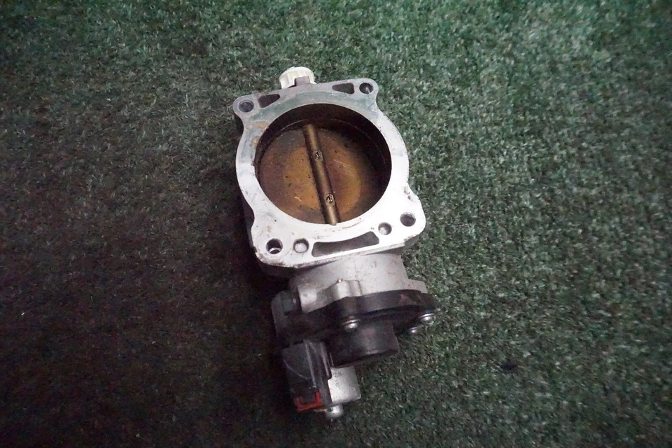 Ford Explorer 2012 3,5 L carrocería del acelerador OEM H117C Foto 2 de 2