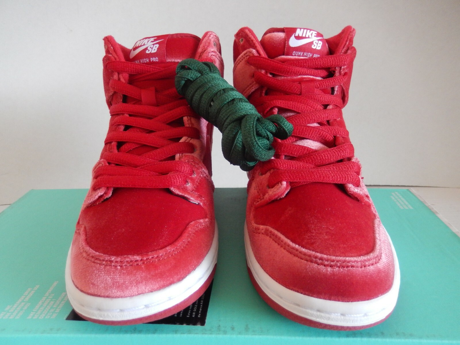 dunk high red velvet