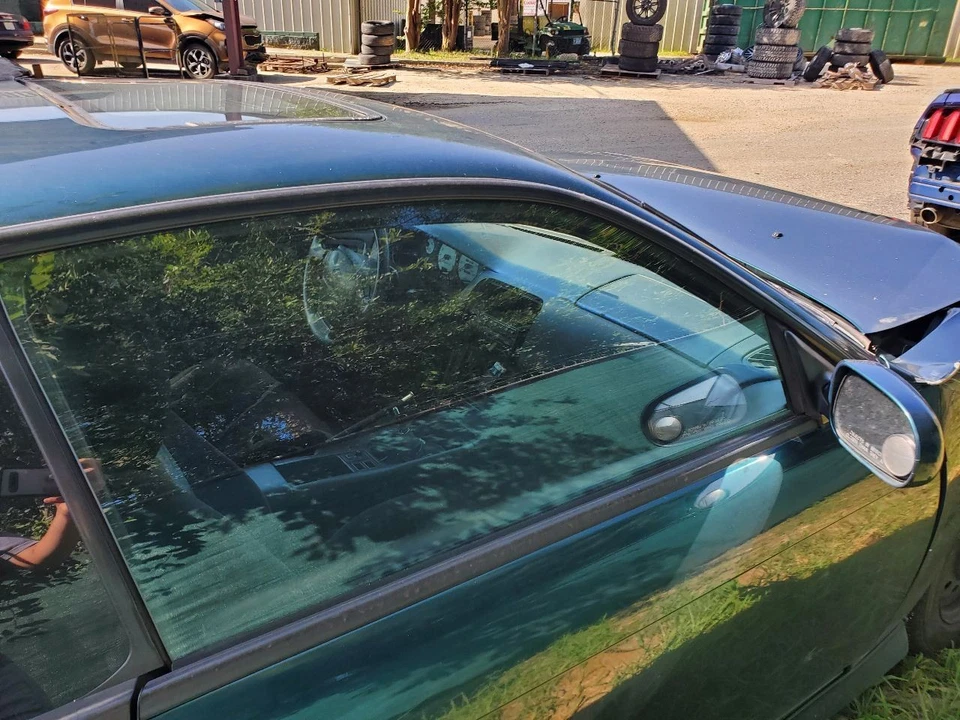 1995 1996 1997 1998 Nissan 240SX S14 OEM Front Right Door Glass - Image 4 of 4