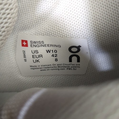 On Cloud Laufschuhe Damen 10 weiß The Roger Advantage Sneaker - Bild 12 von 12