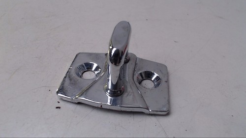 Schliesskeil Fanghaken Türfänger Chrom Rechts 2065186 7067805 BMW 330xd DPF