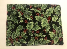 Christmas Placemats X4 Holly Berry Print Table Decor V1D25
