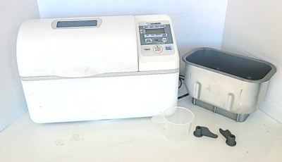Zojirushi BBCC-V20 Home Bakery Bread Maker Machine 2 LB Double Paddle