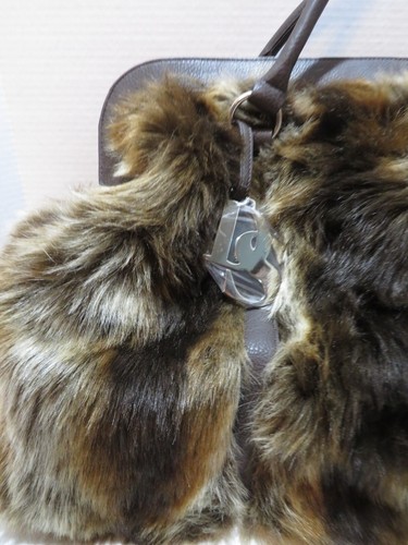 DS BRAND FAUX FUR LARGE SATCHEL PURSE/BAG 20" WIDE NWT - Picture 3 of 14