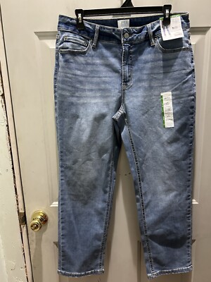 New!TimeAndTru Mid Rise Straight Jeans. Size 14 Short. Great Casual Jean!
