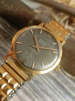 CAMY GENEVE 17 JEWELS SWISS WINDING SUB SECOND