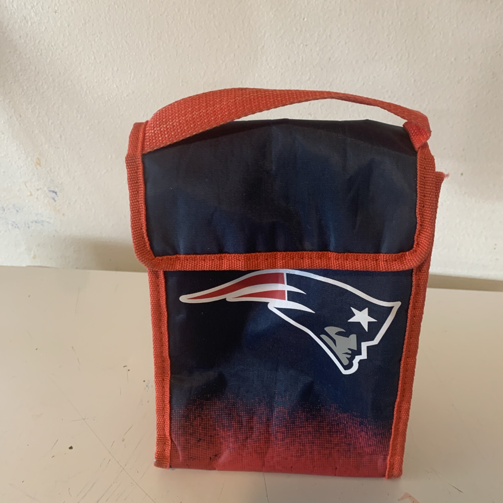 Picture 1 of 6