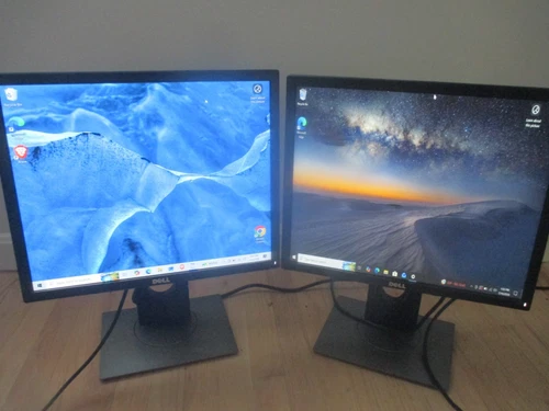 Lot 2 Dell Professional P1917S 19" 1280 x 1024 IPS Monitor HDMI DP VGA W/ Stand