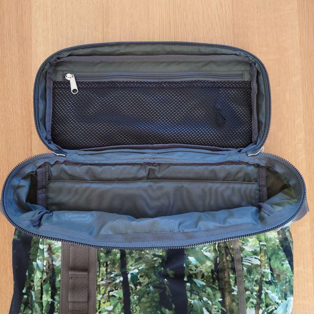 【新品】THE NORTH FACE FOREST PRINT FUSE BOX The North Face Forest Print Fuse Box S Backpack DF Deep
