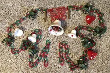 VTG UNIQUE CHRISTMAS PLASTIC GARLAND BELLS CANDY CANES MISTLETOE 100" LONG MCM