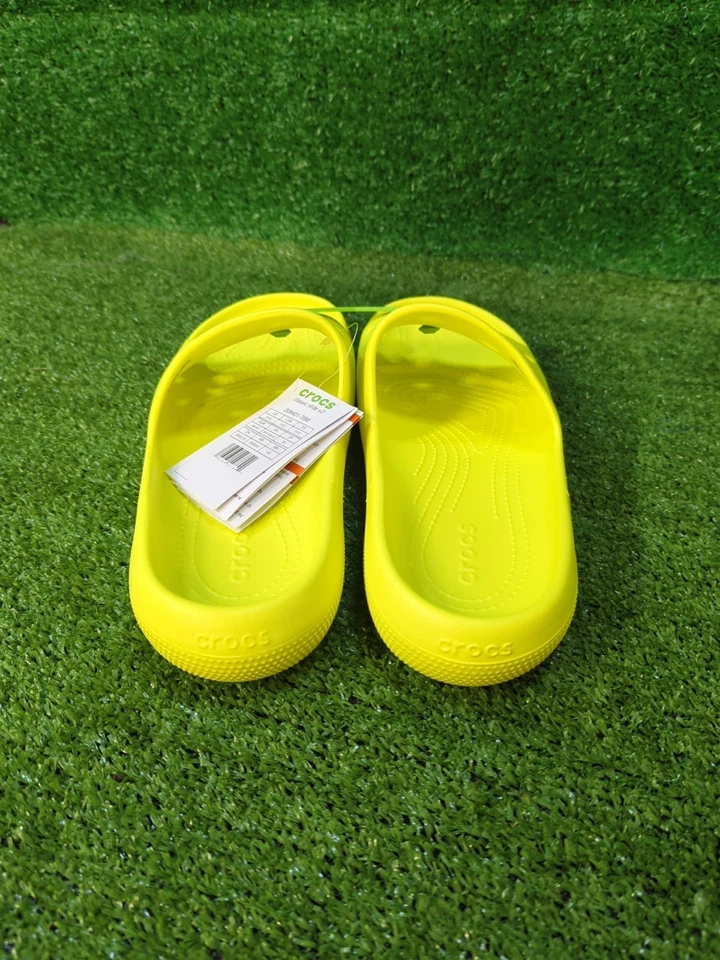 Классические неоновые желтые сандалии Crocs свободного покроя M12 - Изображение 4 из 4