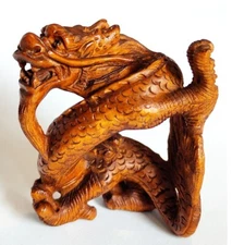 Y8252 - 2" Hand Carved Boxwood Netsuke - Flying Dragon