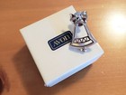 NIB AVON 1981 CHRISTMAS HOLIDAY OUTLINE FESTIVE BELL SILVER LAPEL TAC HAT PIN-1" — photo 2