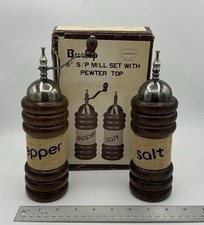 Vtg Pepper Mill  Salt Shaker Set Wood  Burlap 6  Unused in Box Cottage Rustic