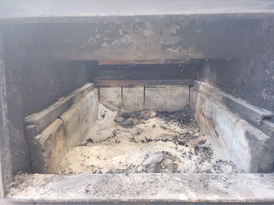 Estufa de tierra chimenea inserto/estufa de hogar - ¡funciona muy bien! Recogida en KC MO Foto 3 de 4