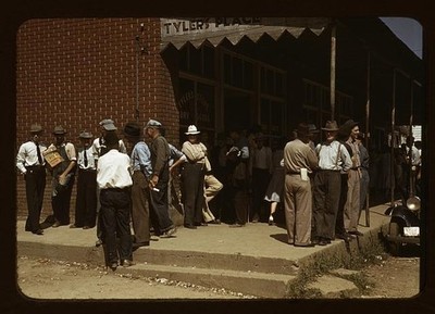 Photo:Campton Ky 1940 Court Day Farmers Townspeople Tyler's Store