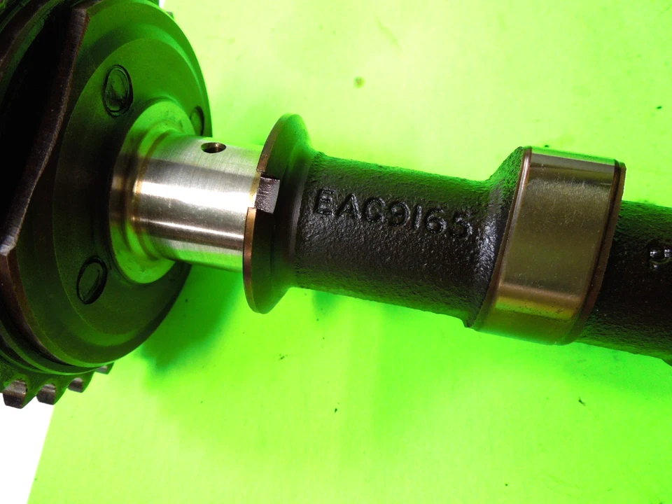 Árbol de levas Jaguar XJ6 1990-94 4,0 L VANDEN PLAS XJS EAC9165 PIÑÓN USADO Foto 4 de 4