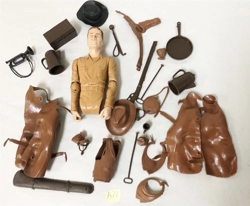 1960s MARX JOHNNY WEST ACCESSORIES LOT #71