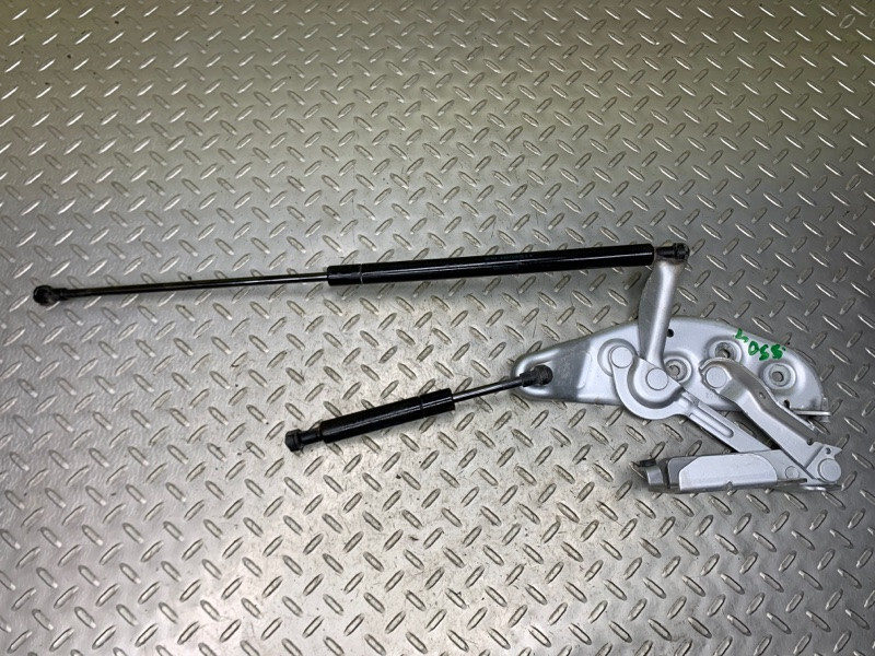 Bentley Continental GT 2004-2009 FRONT+LEFT+OUTER Hood strut