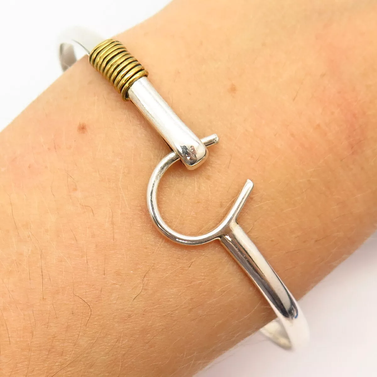 925 Sterling 2-Tone Mexico Horseshoe For Good Luck Hooked Bangle