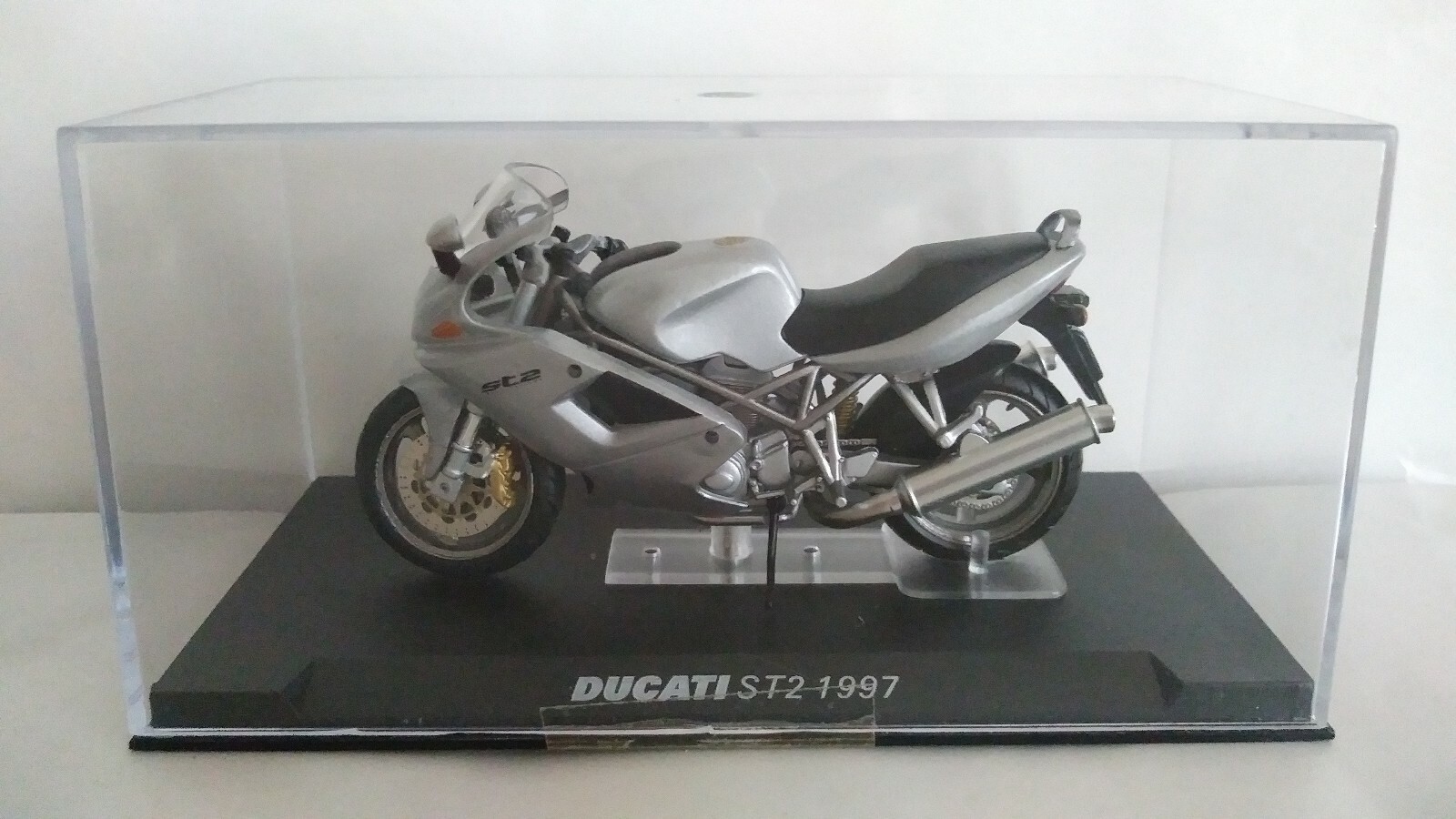 Foto 39 di 41