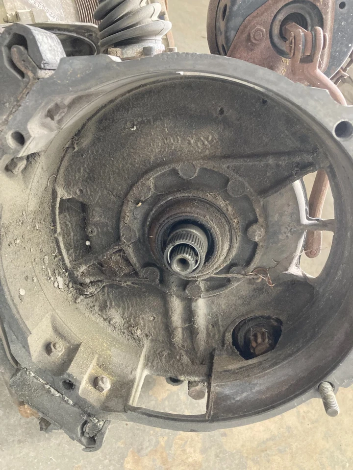 Ранний дифференциал коробки передач VW Volkswagen с автоматическим переключением передач - Beetle - Van - Изображение 3 из 4