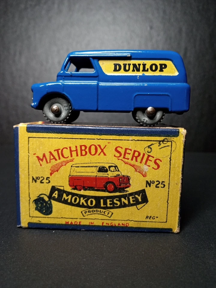 Calcomanías amarillas Matchbox #25A Dunlop Van raras GMW 1956 en caja original B1 Foto 4 de 4