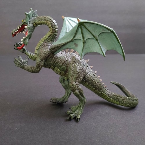 Plastoy Winged Dragon Figure Green Fantasy Diorama Toy 7.5" - Picture 7 of 12