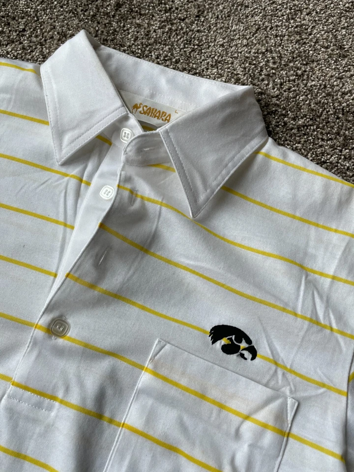 WOW! 1980's Iowa Hawkeyes Football Coaches Polo - Famous Hayden Fry Staff Photo! - Image 4 of 4