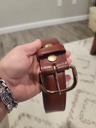 Cabelas Herren XXL braun Ledergürtel 97-50 Größe 50 Top Zustand kaum getragen