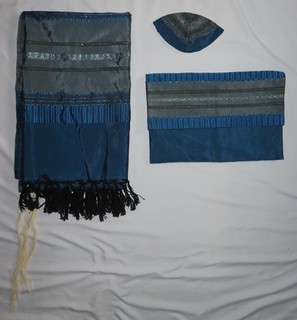 Vintage Gabrieli Turquoise Tallit Prayer Shawl Set w/ Kippah & Bag – Old Jaffa