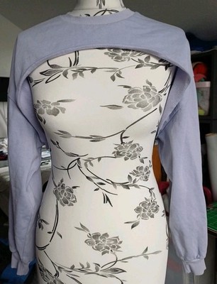 Sweatshirt H&M Divided Gr. S Lavendel Bolero-Stil,  Cropped 