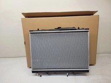 New Oem Radiator Genuine Mitsubishi Montero Sport 1999-2007 Mr355474 Mz690922