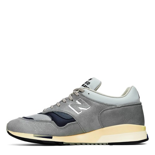 New Balance Mens 1500 MADE in UK Limited Edition Premium Leather Shoes in Grey - Picture 2 of 6