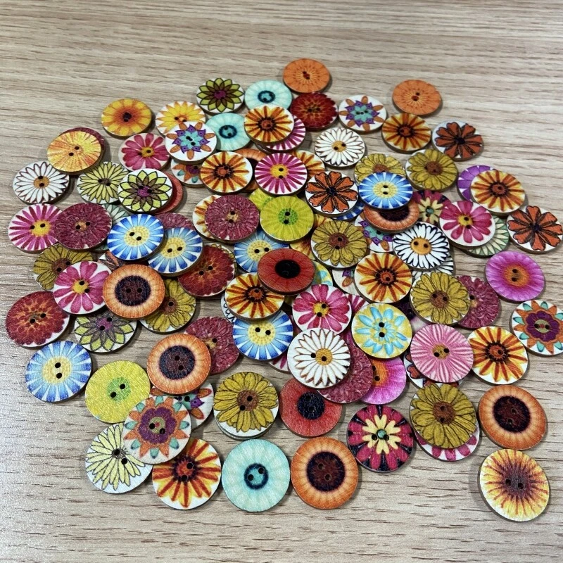 200pcs Wood Wooden Art Buttons Mixed Color DIY Sewing Crafts 15mm/20mm/25mm - Image 3 of 4