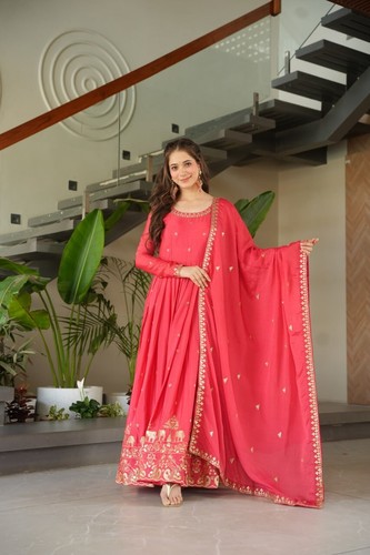 Pink Anarkali Gown With Dupatta Indian Party Wear Gown - Picture 9 of 15