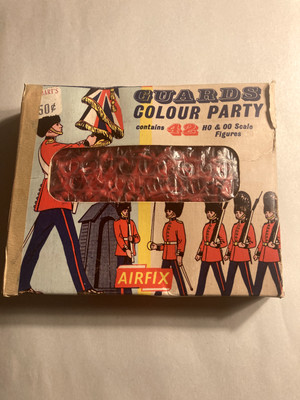 AIRFIX ROYAL GUARDS COLOUR PARTY (123 pieces in box)
