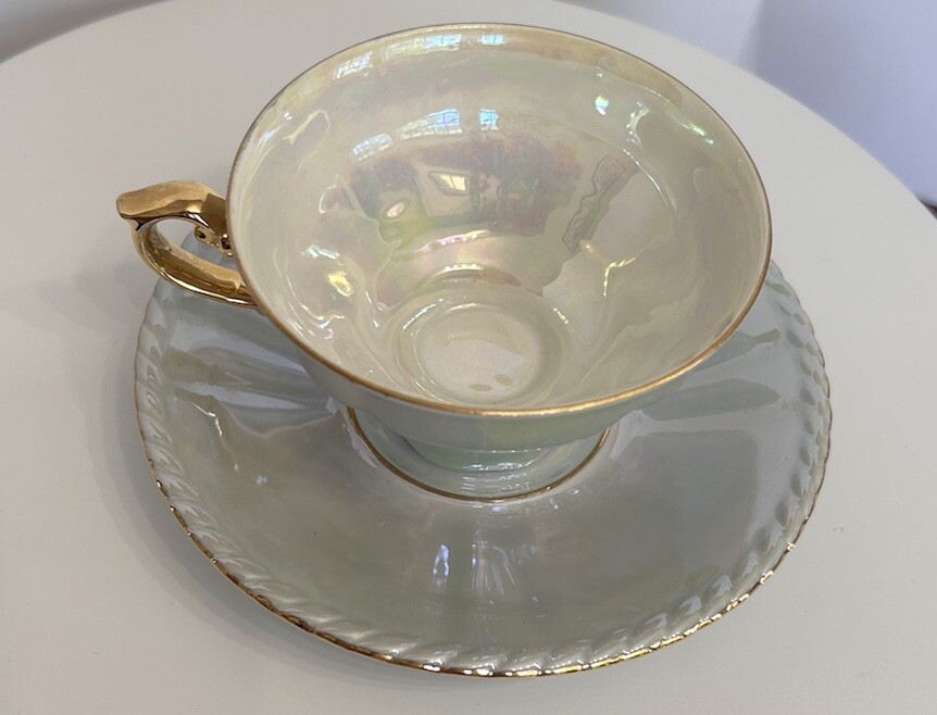 Vintage Rudolf Wächter Teacup &Amp; Saucer Rw Bavaria Lustrous Iridescent Light Blue