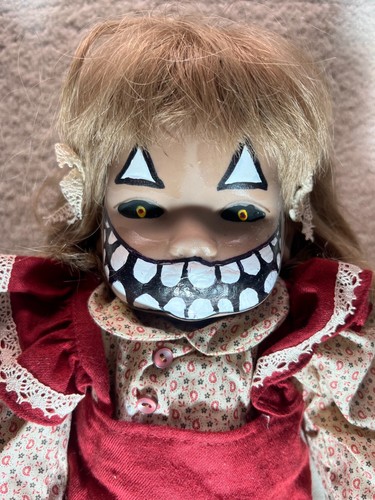 Haunted Doll Store - Maßanfertigung, Halloween, gruselige Puppen - Sie wählen - Bild 460 von 976