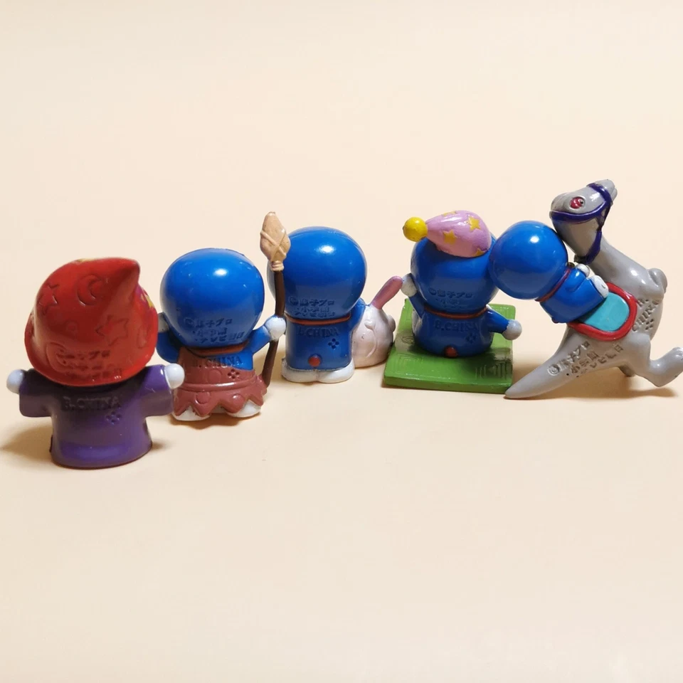DORAEMON como MAGO con DINO 1.5" Mini Figura Película Juguete Coleccionable Lote de 5 Foto 2 de 4