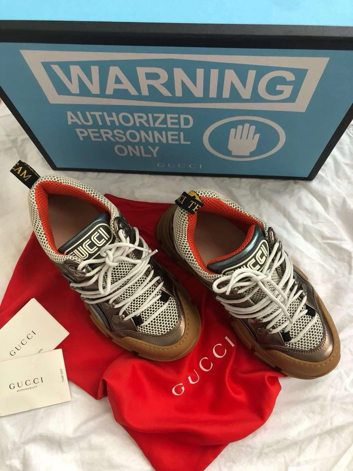 Authentique Gucci Flashtrek métallisé gros chaussures pointure 37/6,5 US NEUF RARE BOÎTE