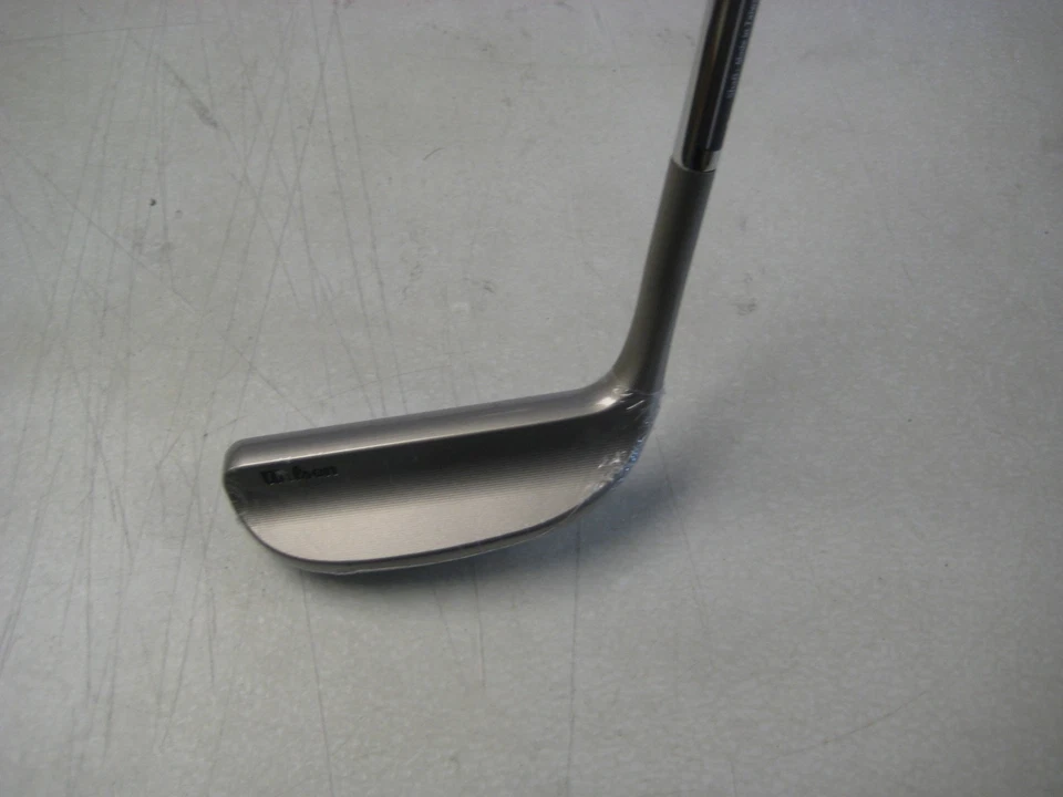 BRAND NEW Wilson Staff Model 8802  Blade   putter 35 inch LH - Image 4 of 4