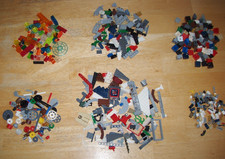 Lot/600 LEGO Blocks - Transparent/Rectangle/Square/Round/Small/Accessory